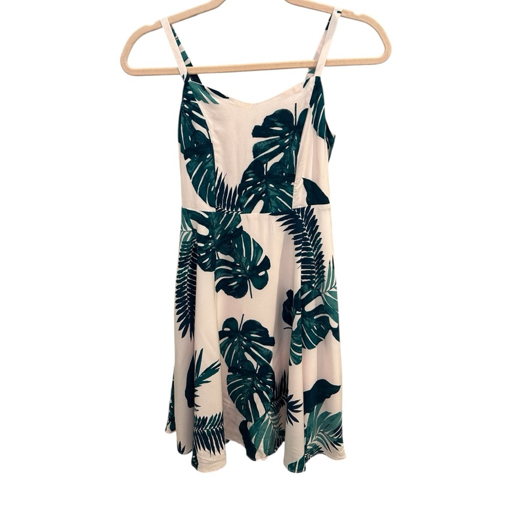 Old Navy Cami Mini Dress Pink with Leaf pattern Size XS EUC AB 0976